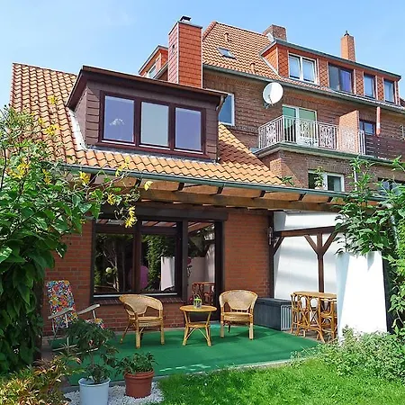 Holiday home Kleines Haus Travemunde *
